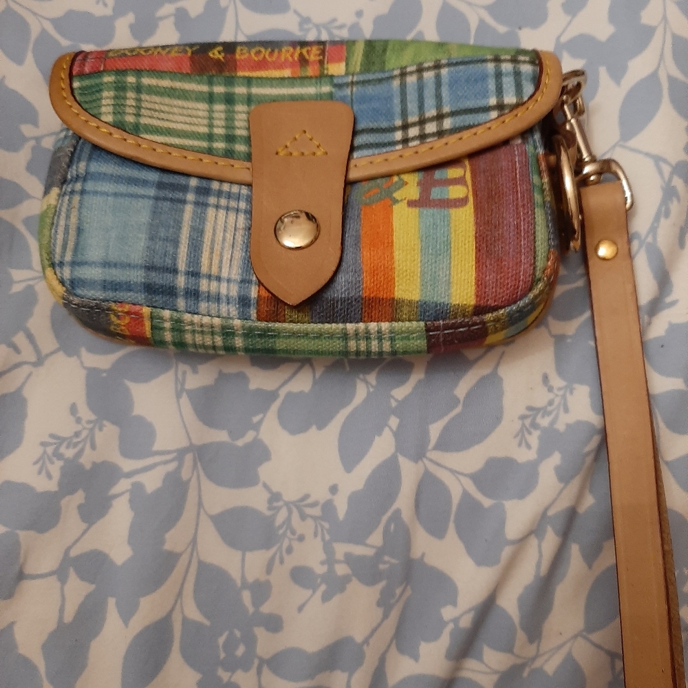 DOONEY & BOURKE flap wristlet